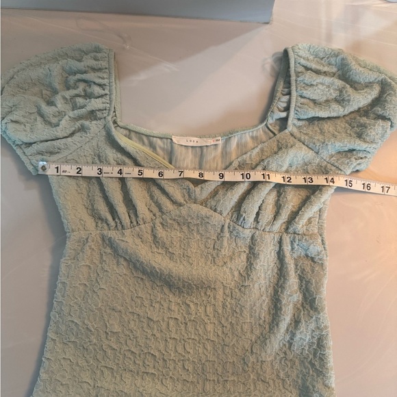 Lush Textured Puff Sleeve Blouse in Light Green US Medium - Picture 8 of 9